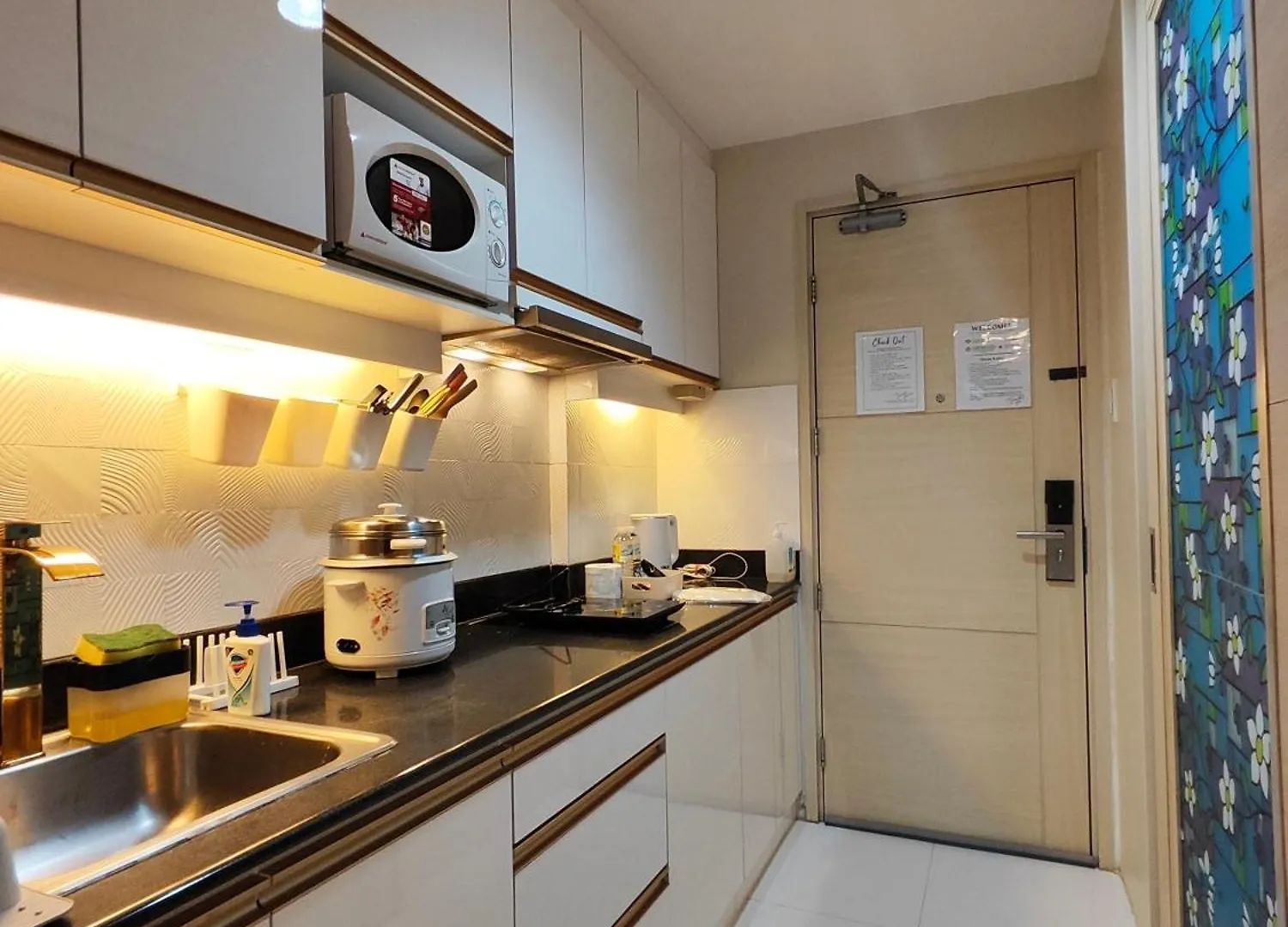 Sea Residences 5Mins Walk To Sm Moa, Arena, Smx, 55